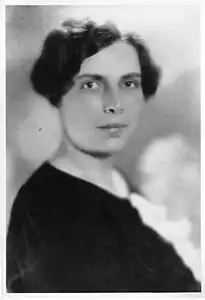 Gladys Henry Dick (pictured) and George Frederick Dick developed an antitoxin and vaccine for scarlet fever in 1924 which were later eclipsed by penicillin in the 1940s.