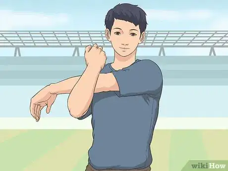 Image titled Do a Flip Throw in Soccer Step 1