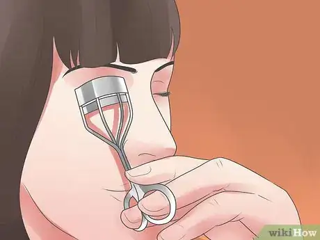Image titled Grow Back Your Eyelashes After They Fall Out Step 5
