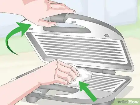 Image titled Clean a Panini Grill Step 12