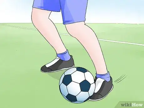 Image titled Pass a Soccer Ball Step 10
