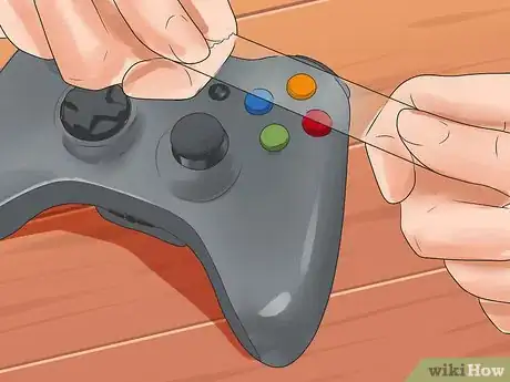 Image titled Open a Xbox 360 Wireless Controller Step 2