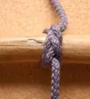 Tie a Two Half Hitch Knot