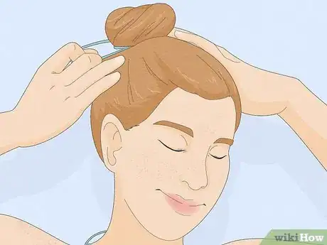 Image titled Keep Your Hair from Getting Wet While Swimming Step 1