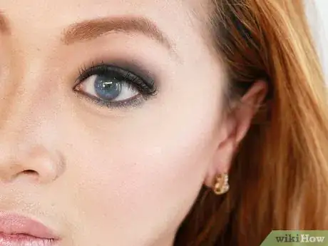 Image titled Do Eye Makeup for Blue Eyes Step 8