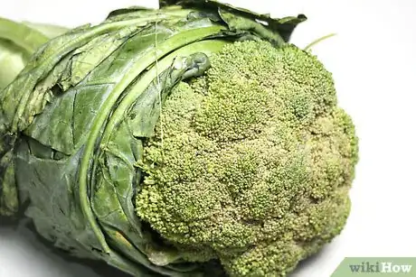 Image titled Freeze Cauliflower And_or Broccoli Step 1