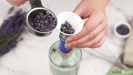 Image titled Make Lavender Vodka Step 3