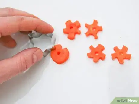 Image titled Make Carrot Flowers Step 6