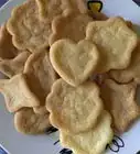 Make Easy Sugar Cookies
