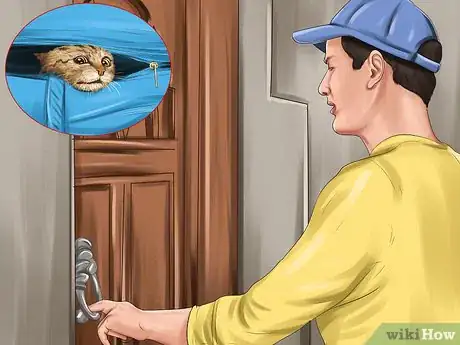 Image titled Break Your Cat's Cycle of Xenophobia (Fear of Strangers) Step 5