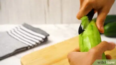 Image titled Slice a Cucumber Step 20