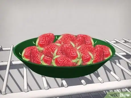 Image titled Pick Strawberries Step 9