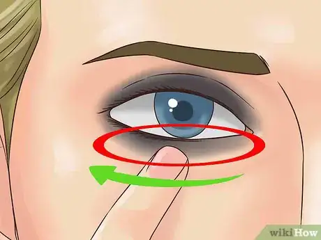 Image titled Create Smokey Eyes like Jack Sparrow Step 18