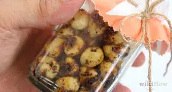 Honey Roast Macadamia Nuts