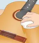 Clean a Guitar
