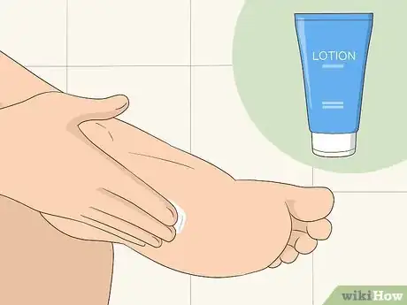 Image titled Give Yourself a Pedicure Using Salon Techniques Step 13