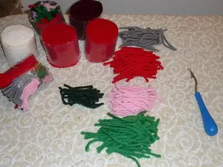 Image titled Cut yarn and Latch Hook