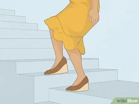 Image titled Avoid an Upskirt Step 10