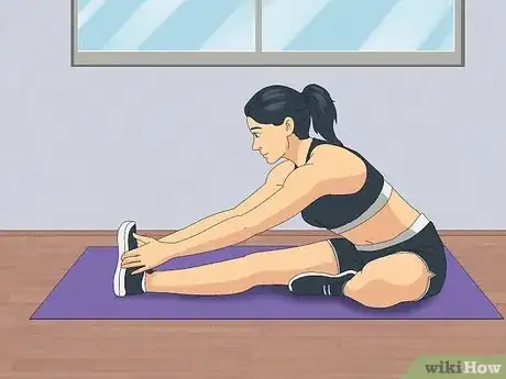 Image titled Stretch for the Splits Step 2