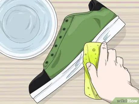 Image titled Clean Rubber on Shoes Step 5