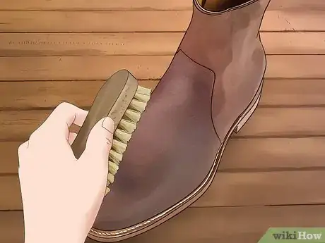 Image titled Dye Leather Boots Step 1