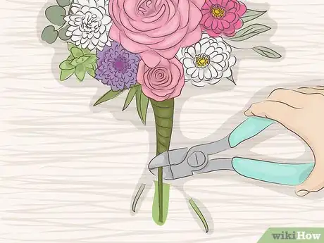 Image titled Make a Bridal Bouquet With Artificial Flowers Step 11