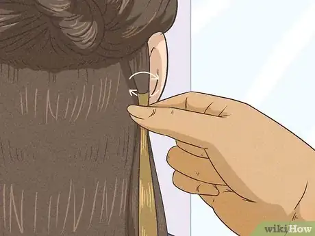 Image titled Apply Keratin Hair Extensions Step 7