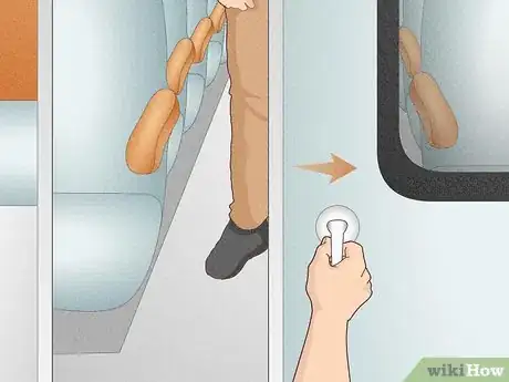 Image titled Open Train Doors Step 10