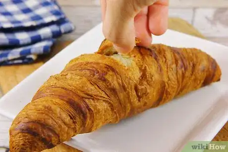 Image titled Eat Croissants Step 3