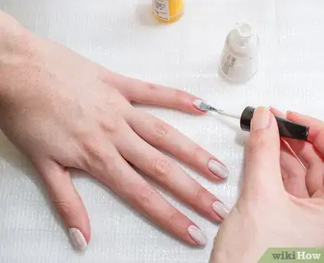Image titled Do Gradient Nails Step 4
