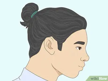 Image titled Is Wavy Hair Attractive on Guys Step 11