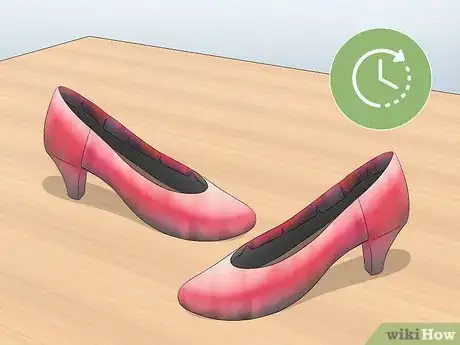 Image titled Cover Shoes with Fabric Step 10