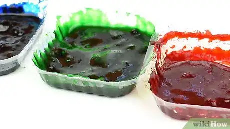 Image titled Add Food Coloring to Food Step 2