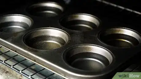 Image titled Clean a Muffin Pan Step 7