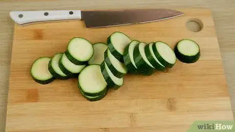 Image titled Steam Zucchini Step 1