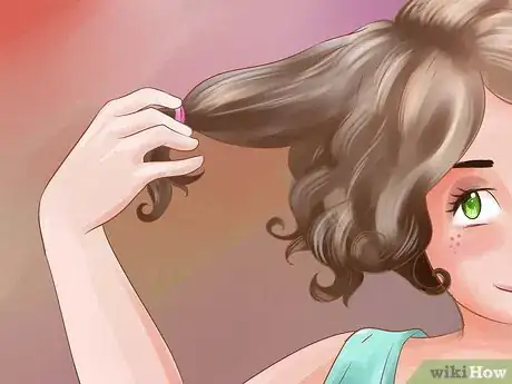 Image titled Cut Your Own Curly Hair Step 20