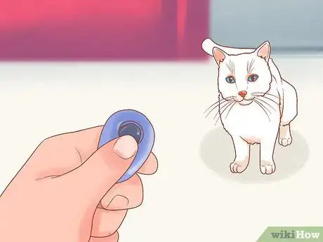 Image titled Handle a Cat That Suddenly Attacks You Step 11