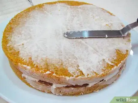 Image titled Smooth Fondant on a Cake Step 3