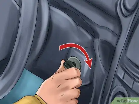 Image titled Answer Questions During a Traffic Stop Step 2