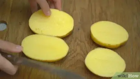Image titled Make Potato Skins Step 2