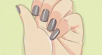 Use Mirror Powder on Nails