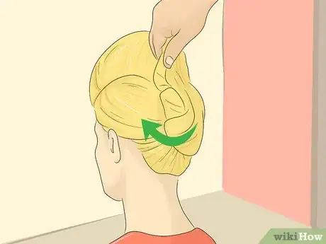 Image titled Do Wedding Updos Step 10