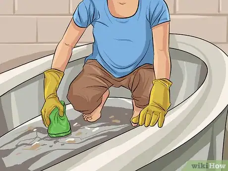 Image titled Clean a Porcelain Tub Step 6