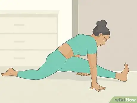 Image titled Prevent Your Legs from Getting Hurt from the Splits Step 11