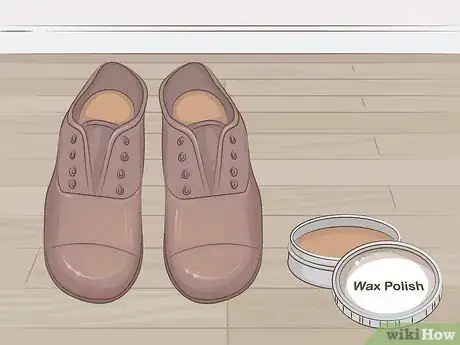 Image titled Use Shoe Cream Step 13