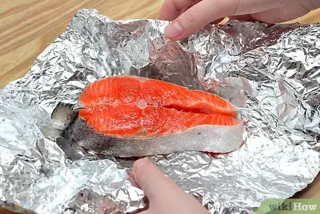 Image titled Defrost Salmon Step 5