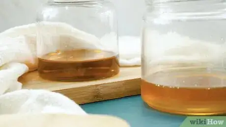 Image titled Keep Honey from Crystallizing Step 4