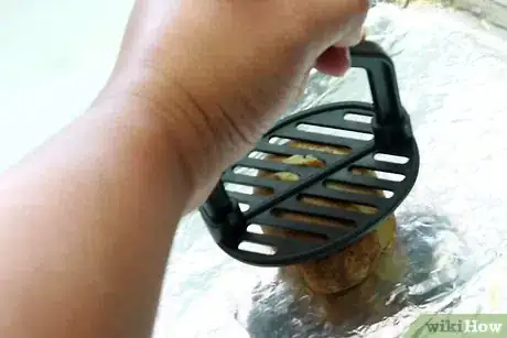 Image titled Cook New Potatoes Step 19