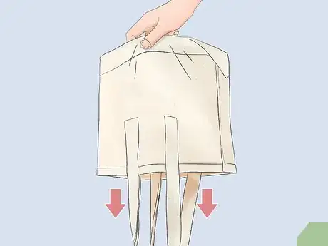 Image titled Remove Odor from Bags Step 9