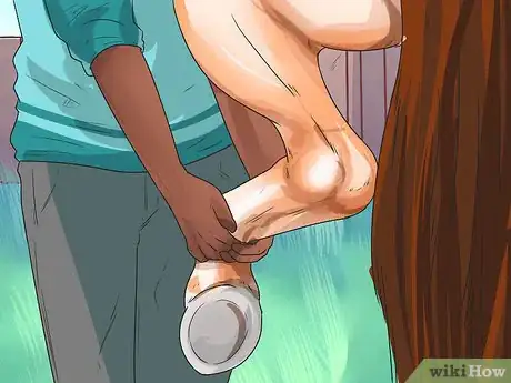 Image titled Tell if Your Horse Needs Hock Injections Step 15